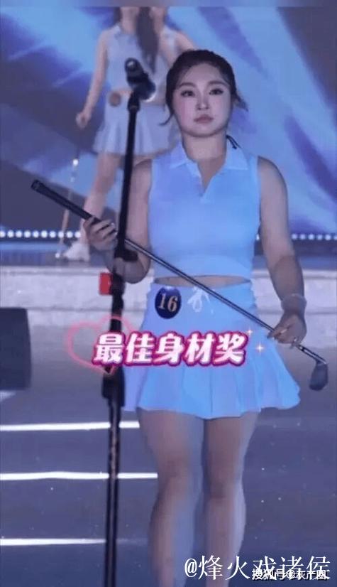 昔日尴尬19岁，如今评委盛赞：你或是冠军！